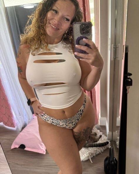 NO PAYMENT REQUIRED- SEXY SINGLE MOM FOR MEET AND FUCK AS LONG AS YOU KNOW HOW TO USE YOUR DICK 🍆🍑🍆💦.