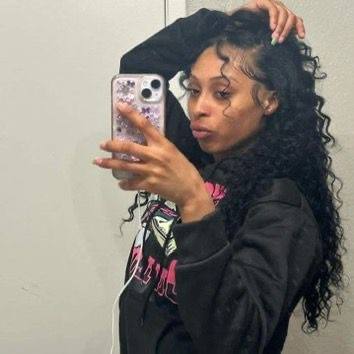 I PROVIDE ESCORT SERVICE.  YOU HAVE SOME WEIRD SEX FANTSY? CONTACT ME LET FULFILL THAT FANTSY, I DO EVERYTHING TO SATISFY