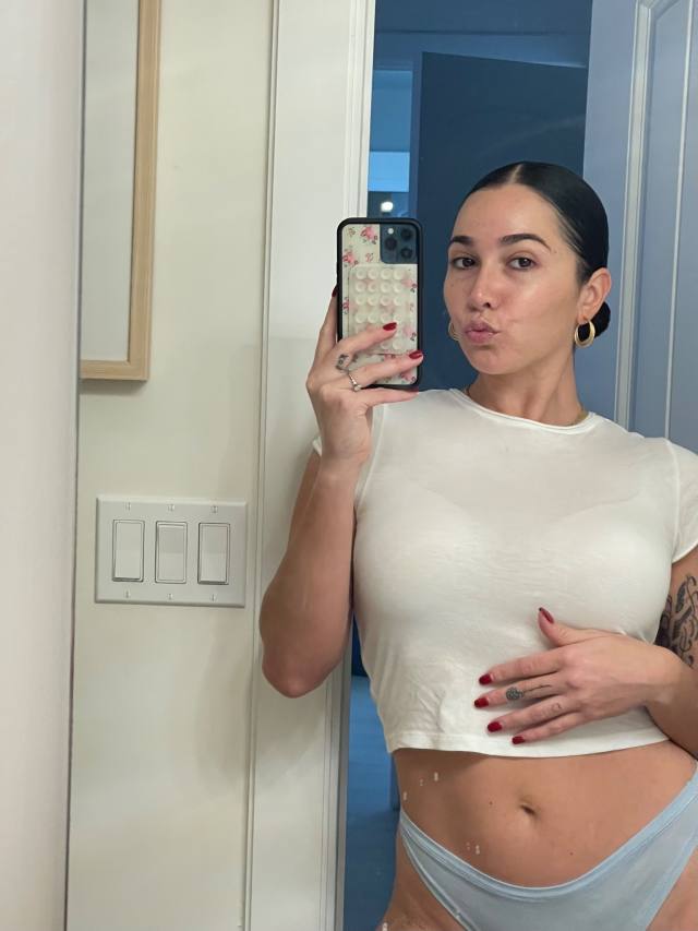 Hot 💦Pretty🥵 Mary  🍑 text my number +1 (213) 564 -7794  I’m down to have fun🍆