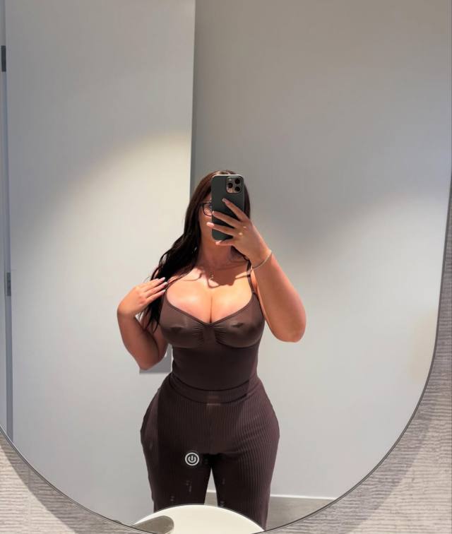 Easygoing, fun-loving person looking to meet someone genuine.Text me on +1 585-779-9910