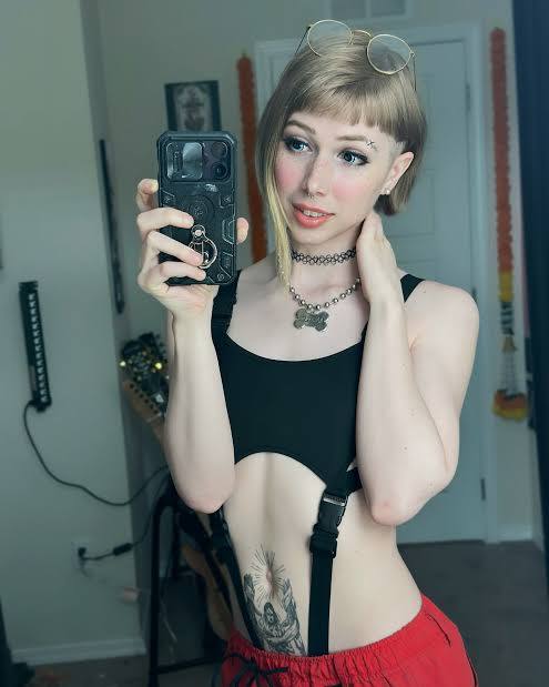 TS Stella is Available 24/7 to satisfy your every craving 💋 Incall or outcall — anytime, anywhere 🔥 Let’s get lost in pure, f