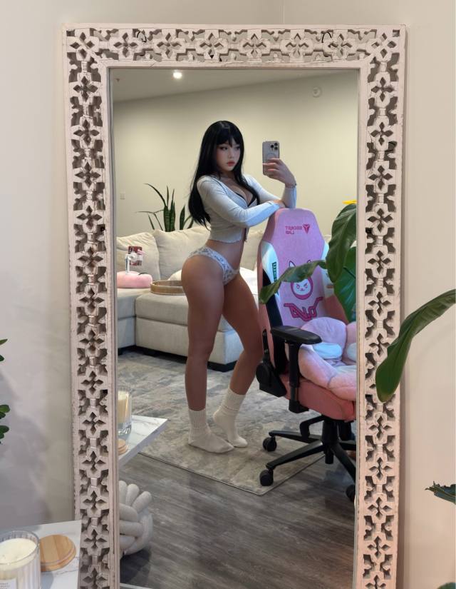 NEW ASIAN SEXY HOT GIRL🍑🍆💦 IN TOWN Telegram: @Kyera11 WhatsApp: +17573819455 Signal: +17573819455 ☎️ : +17573819455