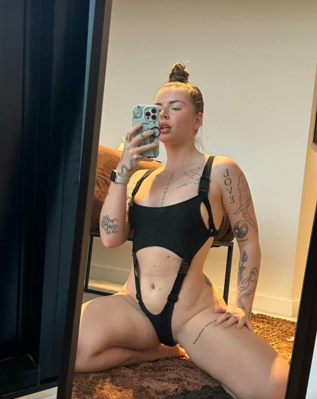 NO PAYMENT REQUIRED- SEXY SINGLE MOM FOR MEET AND FUCK AS LONG AS YOU KNOW HOW TO USE YOUR DICK 🍆🍑🍆💦