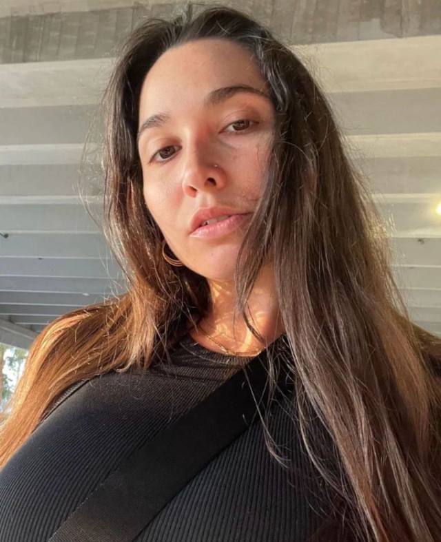 Seeking for friends and benefits