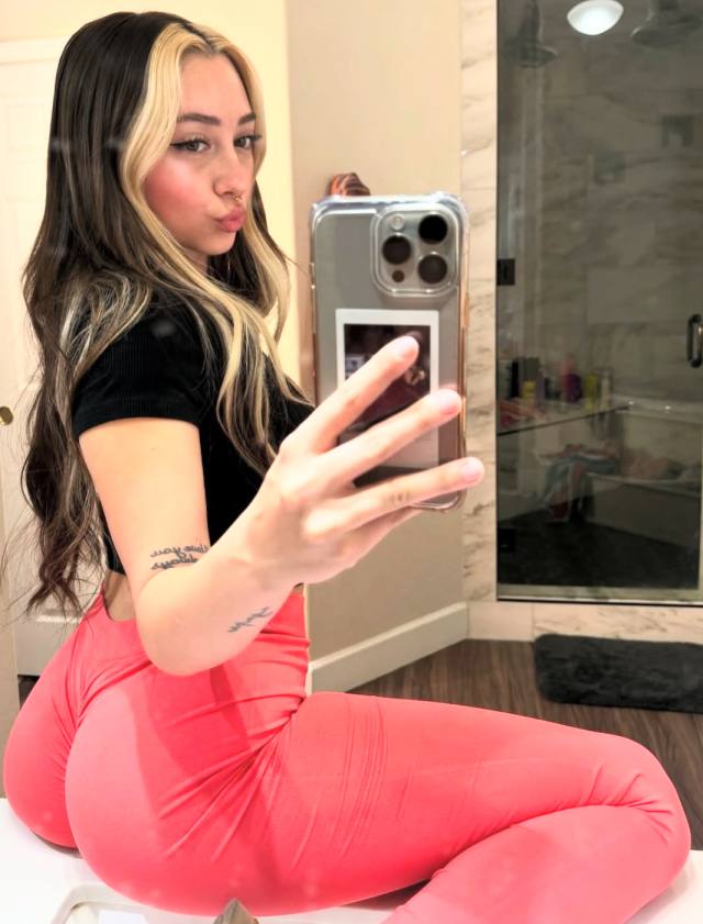 I’m available for incall and outcall service and I offer FaceTime fun too