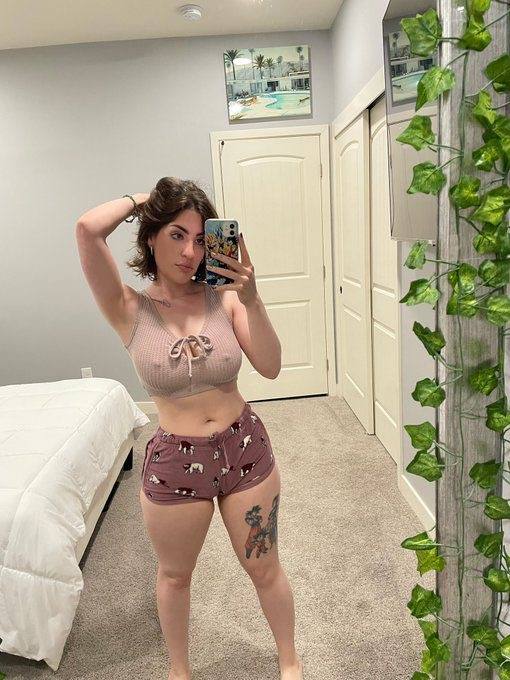 NO UPFRONT‼️ONLY PAYMENT IN PERSON FACE TO FACE3 HOLES +1 812-407-2901