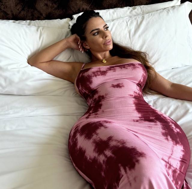 I’M PAIGE, A HOT GIRL🥵WITH CLEAN PUSSY AND TITS🍑420 FRIENDLY😜READY TO FUCK HARDER🥵🍆 SUCK👅💦SENSUAL BODY RUB AND PARTY