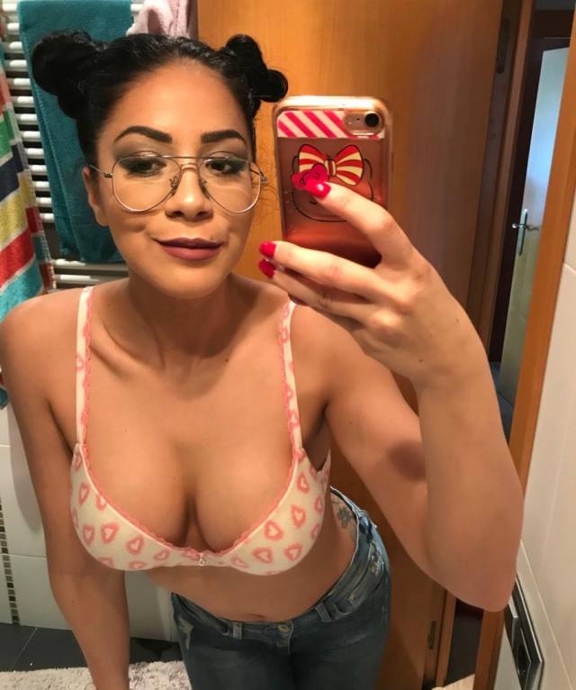 Escort available for hookup 👅 💧