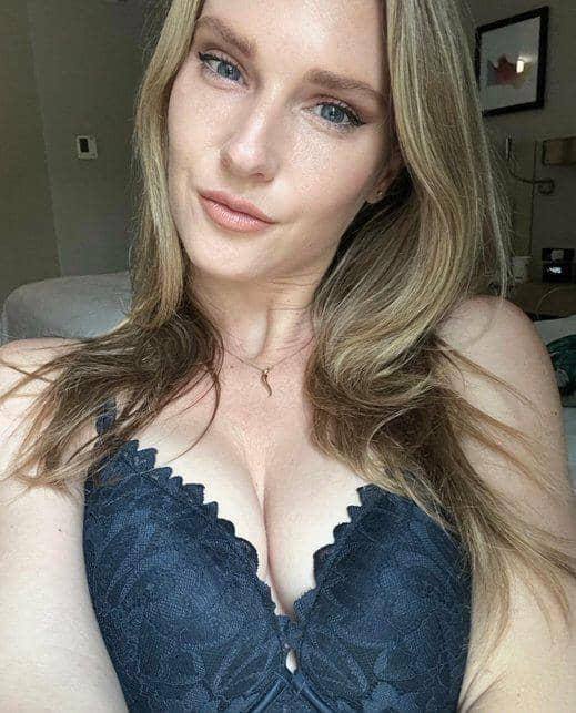 Available at your service to offer a great Nuru 💜😍massage 💆‍♀️ 🍆🍑 and happy ending, text me at +17852033898