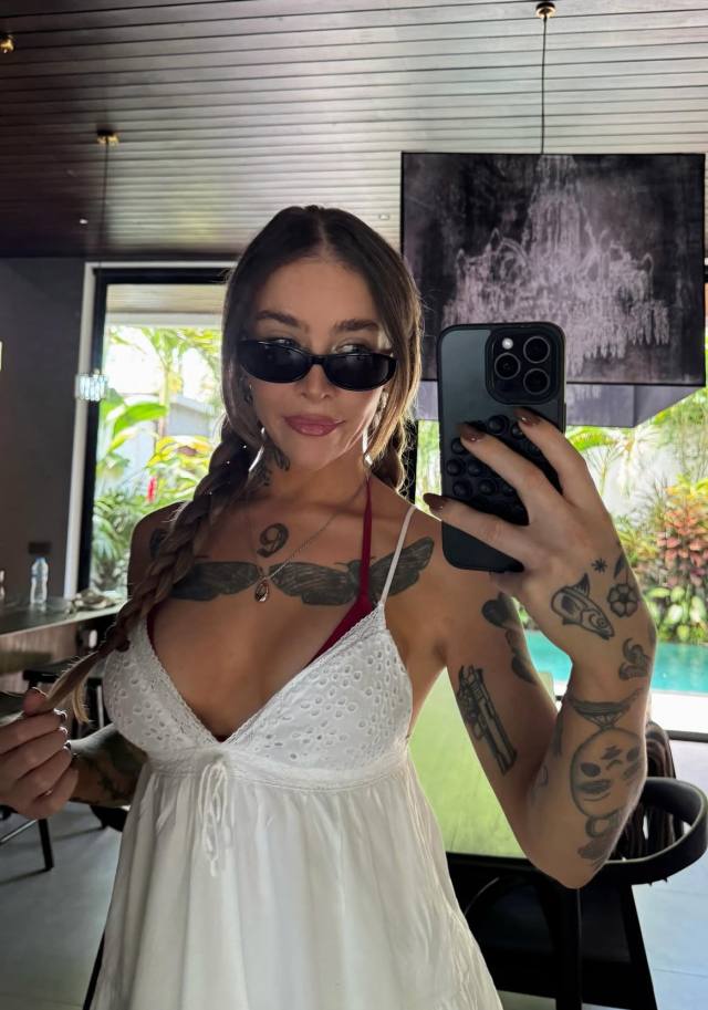 I'm down for fun you can have a blossom experience with me here