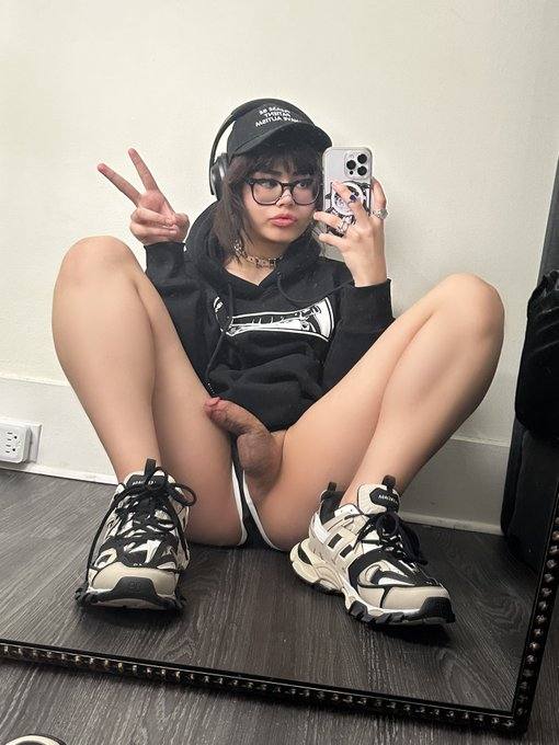 ALLOW ME TO SHOW YOU A WORLD OF WARMTH, GREAT MASSAGE ,PASSION, AND GENUINE CONNECTION, I WOULD BE YOUR PREFECT TRANS ESCORT