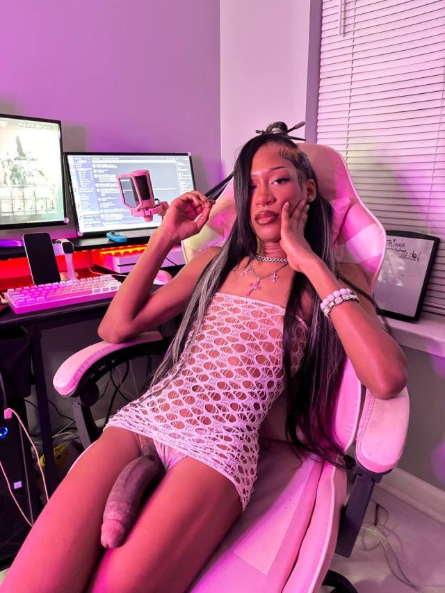 Service 😋 Your Place 😋Or Mine😋Ready Now😋TEXT ME NOW! +1 412-317-8719 NEW HOT GIRL IN TOWN ❤️🥰❤️