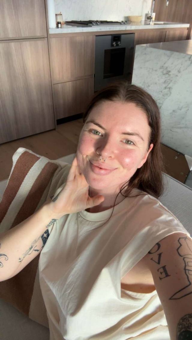 I’M VERY MUCH AVAILABLE TONIGHT FOR HOOKUP. I DO MEETUPS , MASSAGES , SELL KINDS OF DRUGS, PILLS AND WEED!TEXT: 17862849357