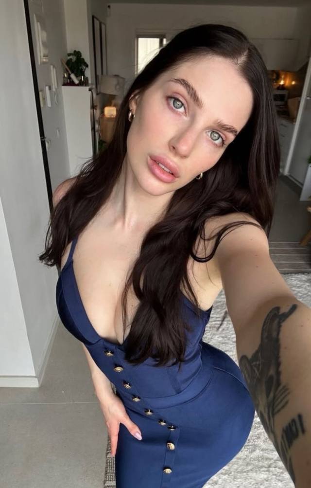 im available for both incall and outcall service