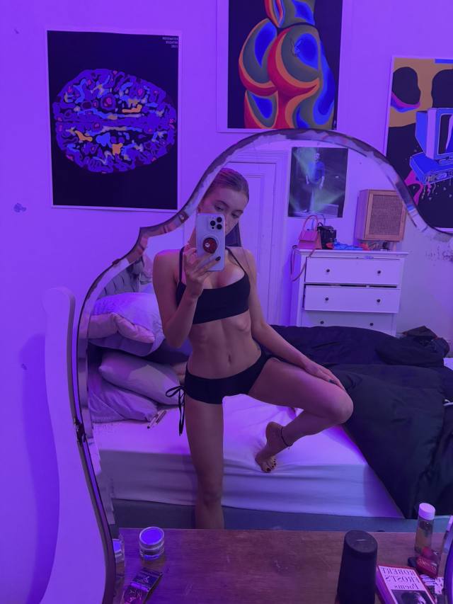 Down to fuck/party favors