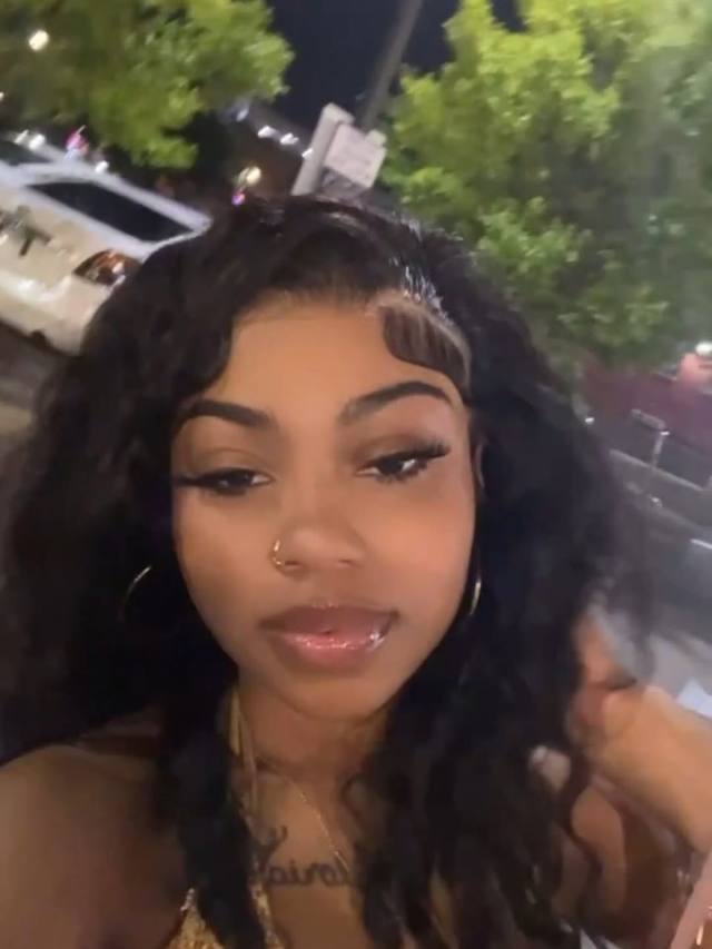 FRIENDS WITH BENEFITS NEEDED