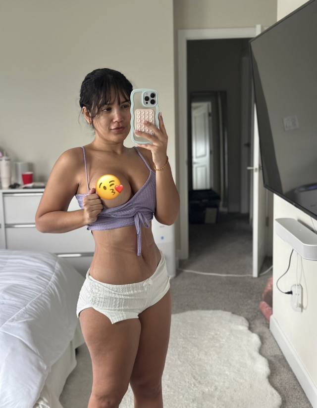 Santa available for all services, I deliver comfort and fun, hit me up +15174090161. Merry Merry 🎉🎉