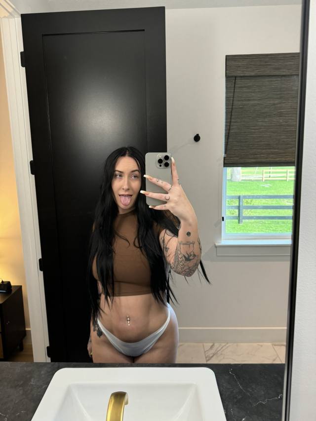 No deposit Payment in person,book the nicest hookup and sexiest massage therapist right away 🍑🍒Teleg:@willson_bella088