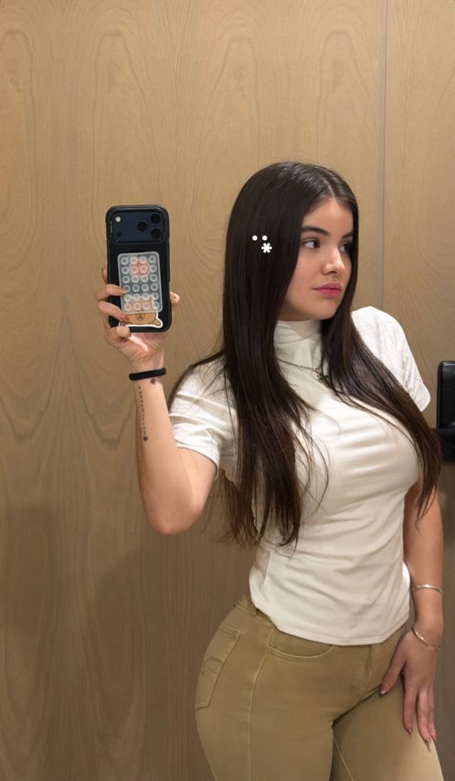 Emily – Verified & Reliable Companion Services