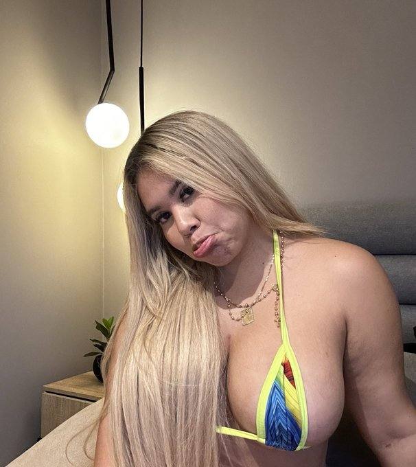 IN MY MOUTH 👄⚡THICK ❤ White💋DRIPPING WET 💦 AND HORNY, hardcore I can ride your cock 🍆 till you beg me to stop., I’m 💯 honest