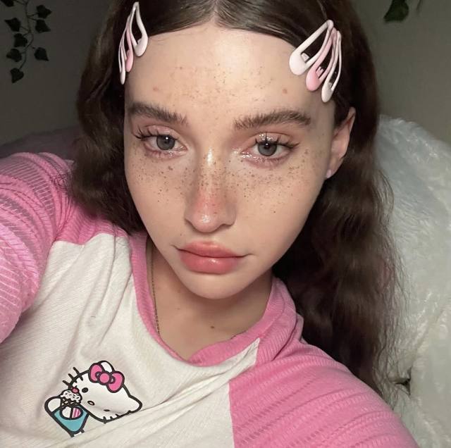 Hello gentlemen, I'm sweet and gentle, offering an unforgettable experience. Top-quality service at affordable rates.