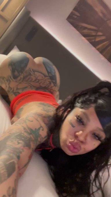 ✨ Susan – Your Discreet & Unforgettable Companion ✨