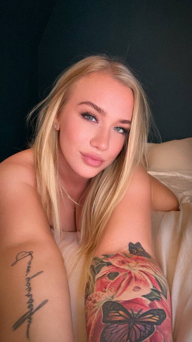 I’M Morgan, A HOT GIRL WITH CLEAN PUSSY AND TITS💋420 FRIENDLY 💝,READY TO FUCK HARDER 💯,SUCK, 🤩SENSUAL BODY RUB AND ESCORT UNT