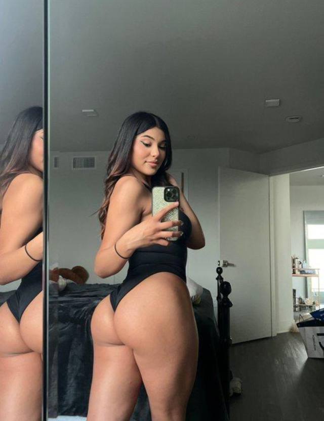 ❤️🥰 I WANT YOU SO DEEP INSIDE ME💖💯 Are you stressed and need Some hot reliever? I’m a horny sexy lady, I love squirting.