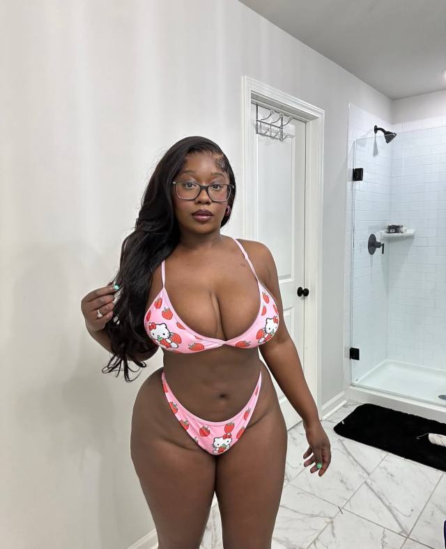 WANNA HAVE SOME FUN 🤩 💦💦💧YOU DOWN TO FUCK ❎💧NO COMDOMS $EX 🍎 CLEAN TiTS PUS$Y 🍆🥭🥭🍊 SPECIALS B00BS