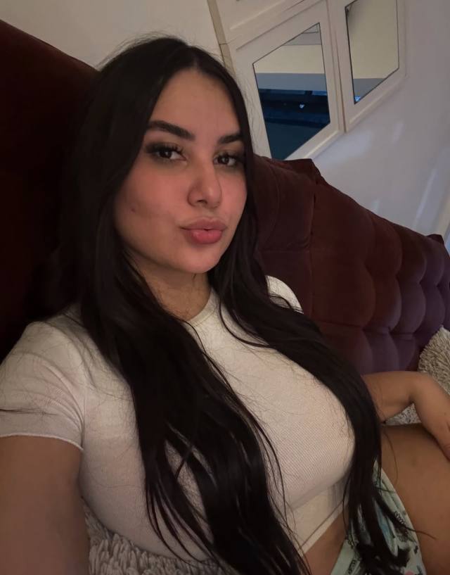 Am horny 💦 available for meet up incall & outcall. Payment in person.send me a Dm: 6518292330