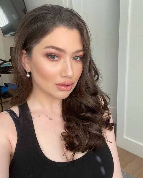 I’m available for hookup