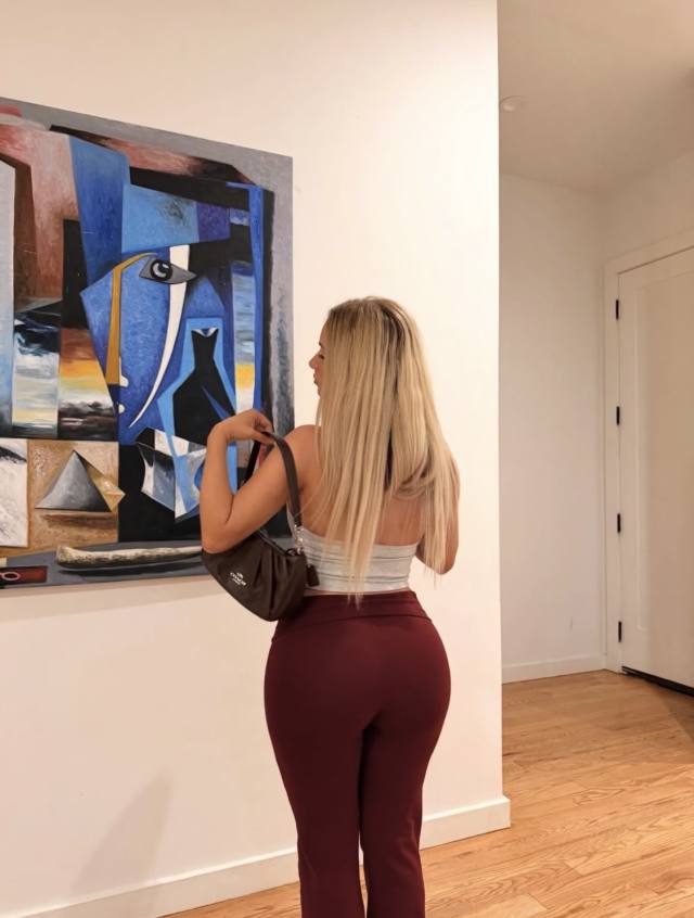 Wendy Latino Real licensed therapist I’m a naughty squirter I give full body massage with sex and blow job🍆🍑💦