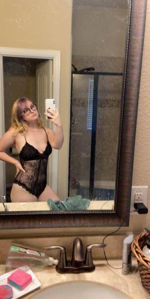 💝🌷🥀🍑I AM A HOT GIRL WITH CLEAN PUSSY AND TITS💋420 FRIENDLY 💝,READY TO FUCK HARDER 💯,SUCK, 🤩SENSUAL BODY RUB