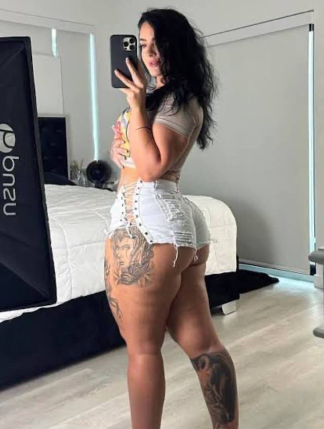 All three holes available🍑👅🍆💦