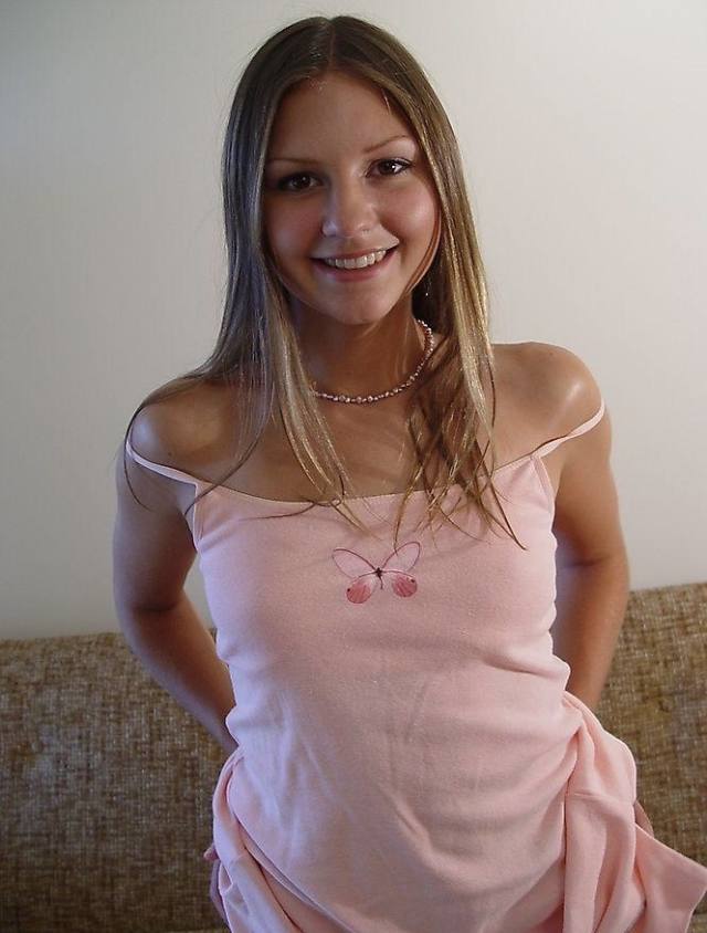 I’m in need of a friend with benefits ❤️👅🍆🍑