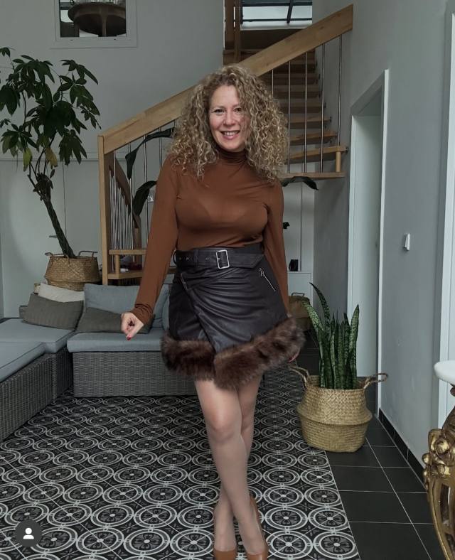 I'M A SPECIALIST & LICENSED MASSAGE THERAPIST CATERING TO MEN WHO NEED A RELAXING PROFESSIONAL MASSAGE WITH MILKY TABLE EXPER