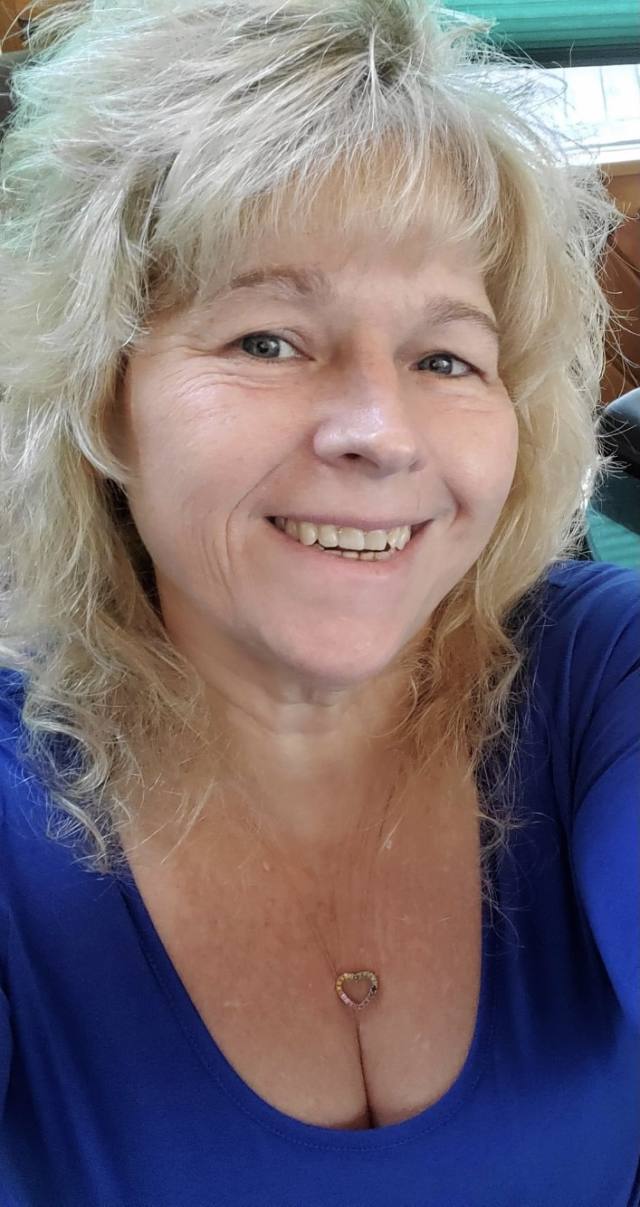 I need someone real to be my sexual and romantic partner❤️ Make me happy and I will take good care of you🥰 +1 (281) 217-4409