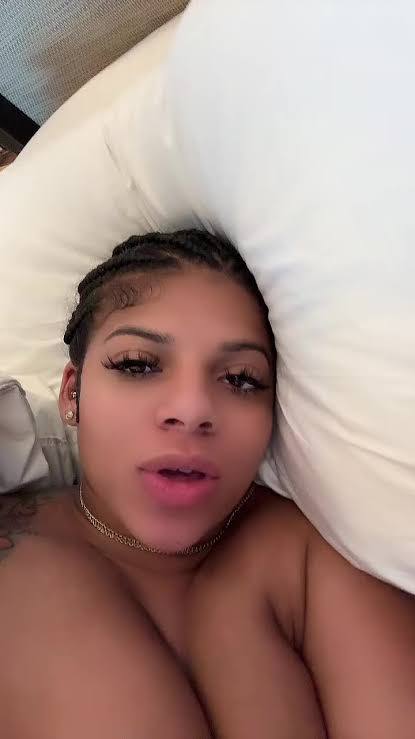 MONICA JUICY PUSSY 👅🍆