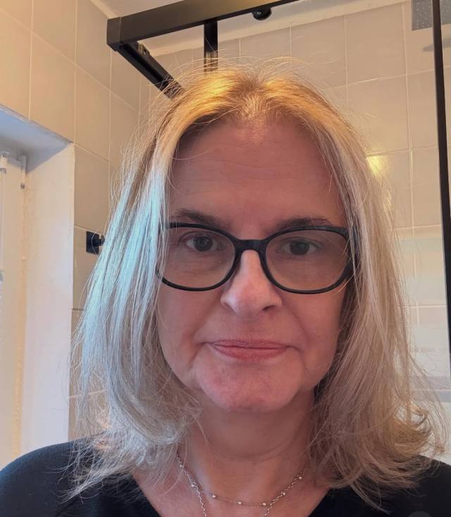 Old Milf Cougar Seeks a Baby for $600 hmu 7572300491