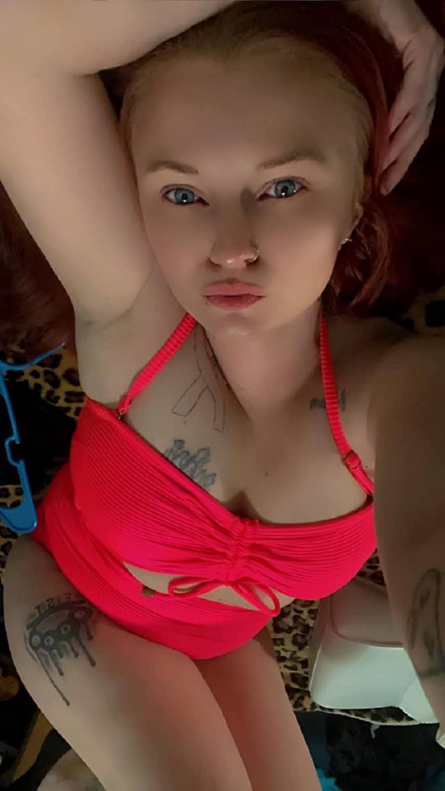 I AM AVAILABLE FOR INCALL AND OUTCALL SERVICES