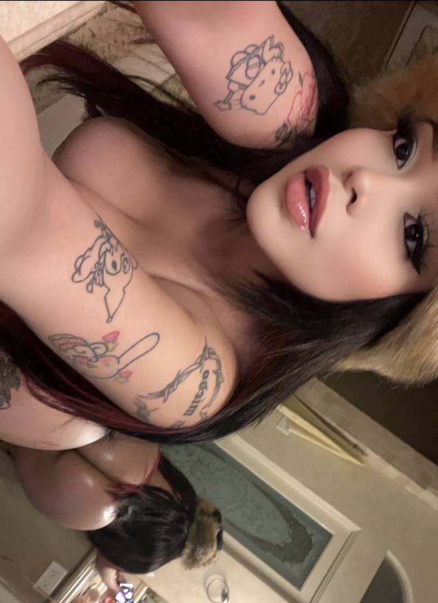 Come and fuck my sweet tight pussy 💦😘 telegram: @Jummy_45