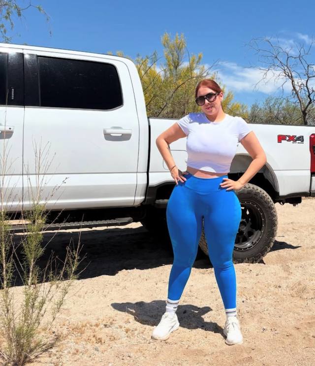 HORNY SINGLE MOM❤️❤️❤️