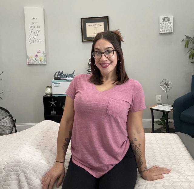 I DO MASSAGE AND DO A BODY RUB Contact here ⬇️ number: +16572522390 telegram: @DBBERA01 Signal: +16572522390 WhatsApp +410422