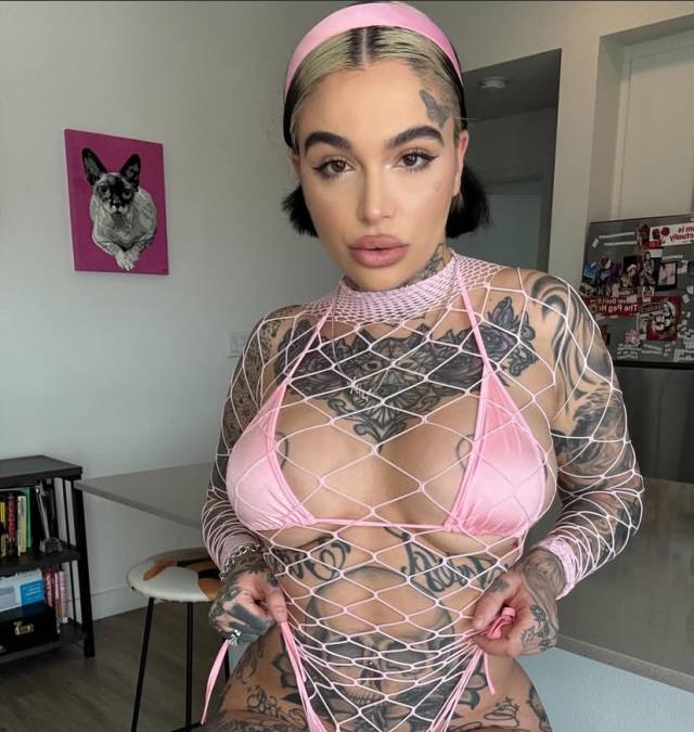 SNAPCHAT👻 LEIGHLAINEY OR TEXT 5042250051 FOR FUN 👅 !!! 💦💦🍆🍆 👅👅🍑🍑