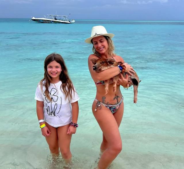 Single Mom and Fashion Dreamer seeks a real connection