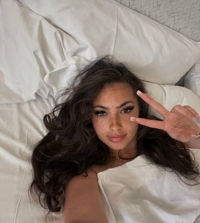 Mobile Masseuse and Escort