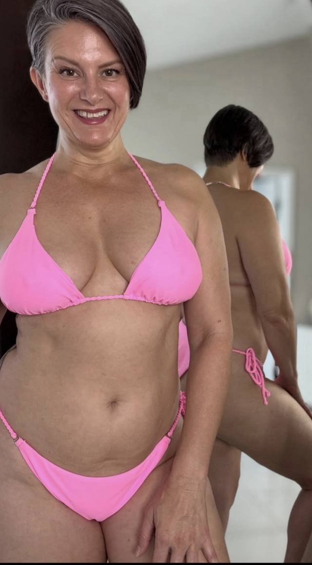 EXPERIENCED 51 YEARS OLD PROFESSIONAL, MATURE MASSEUSE, I OFFER MILKY TABLE MASSAGE\HAPPY ENDING TO YOUR BEST SATISFACTION