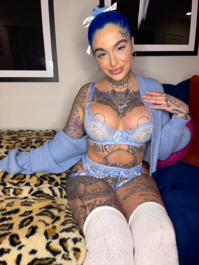 SNAPCHAT👻 LEIGHLAINEY OR TEXT 5042250051 FOR FUN 👅 !!! 💦💦🍆🍆 👅👅🍑🍑