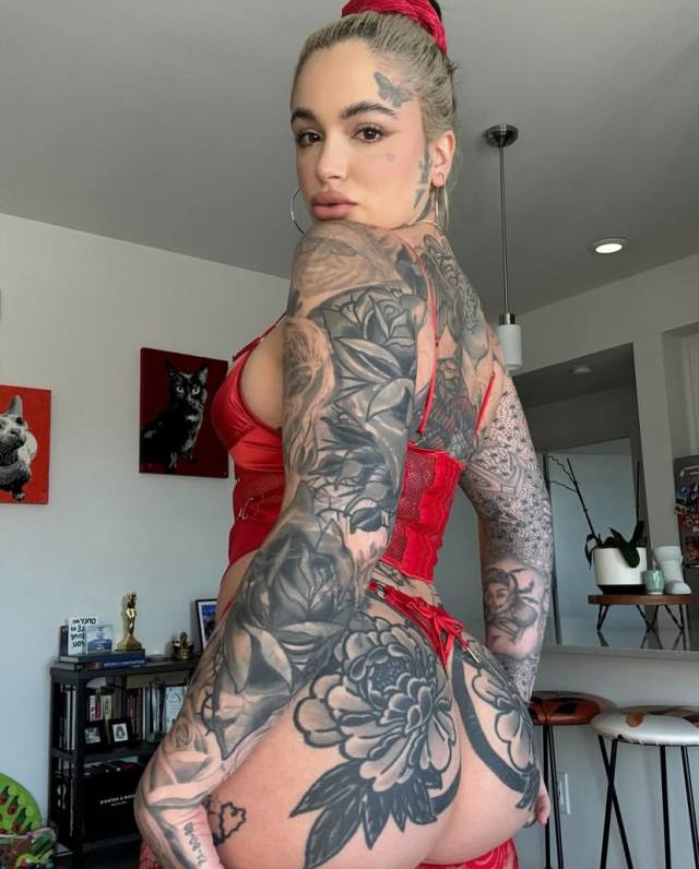 SNAPCHAT👻 LEIGHLAINEY OR TEXT 5042250051 FOR FUN 👅 !!! 💦💦🍆🍆 👅👅🍑🍑