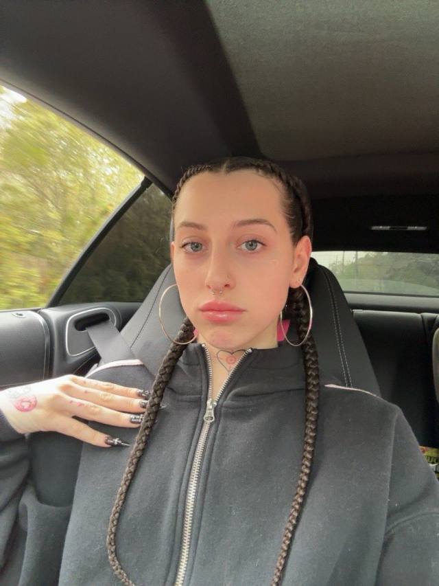 I’m mitchelle and I’m available for fun💦😍horny asf come fuck my wet pussy💦🍑🍆🥵😍I’m available for 24/7